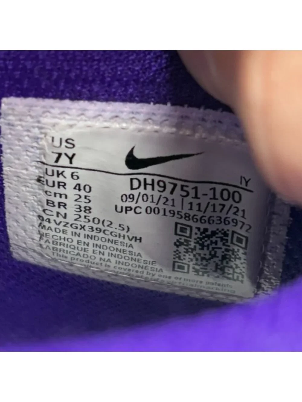 Nike Dunk High Boys Size 7Y Purple White Athletic Walking Leather Shoes Sneakers